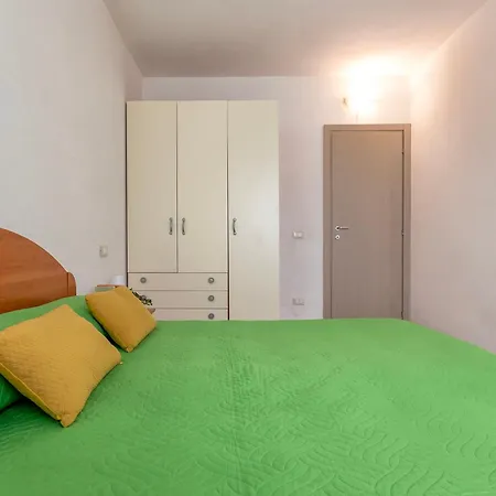 Rosanna Isola Rossa (Sassari)